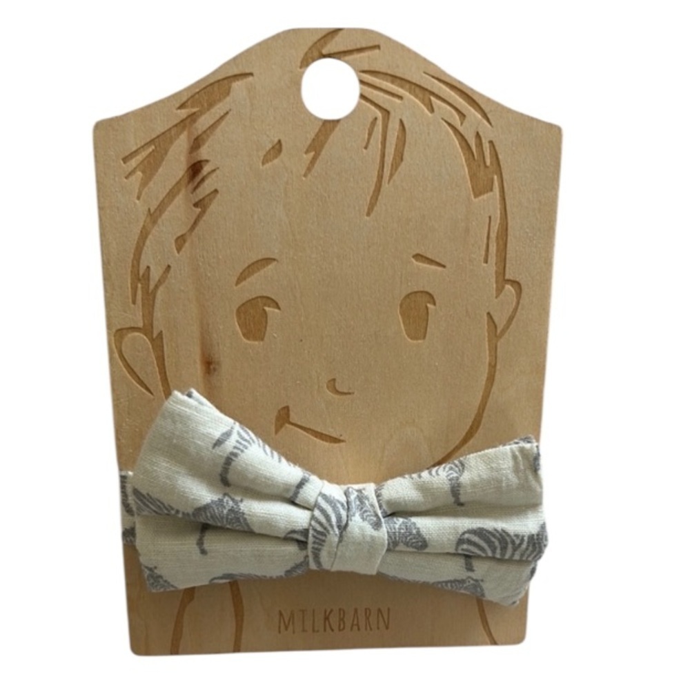 Milkbarn Kids Bow Tie in Cream and Gray